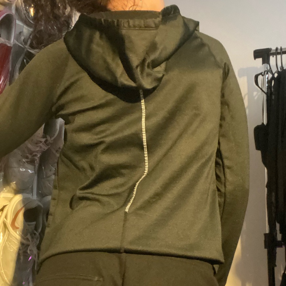 columbia sweatshirt